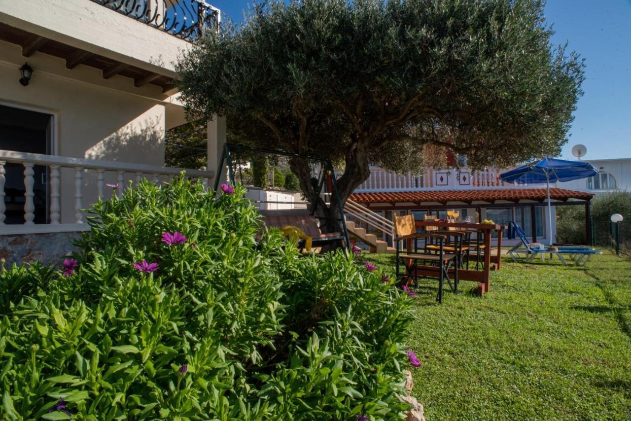 Villa Dina Apartments Almirida Extérieur photo
